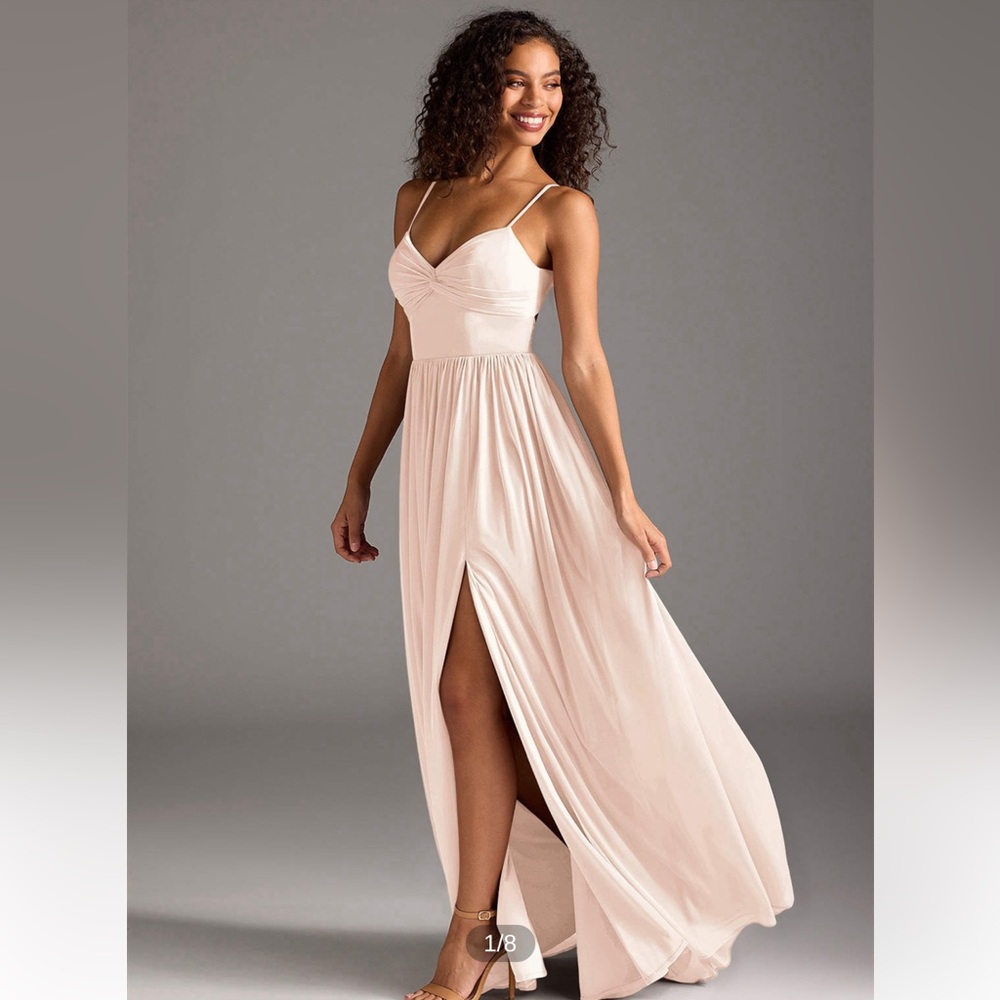 NWT. Azazie Zeya Blushing Pink Bridesmaid dress. Never worn. Size A18.